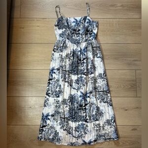 H&M NWT Strappy midi‎ dress